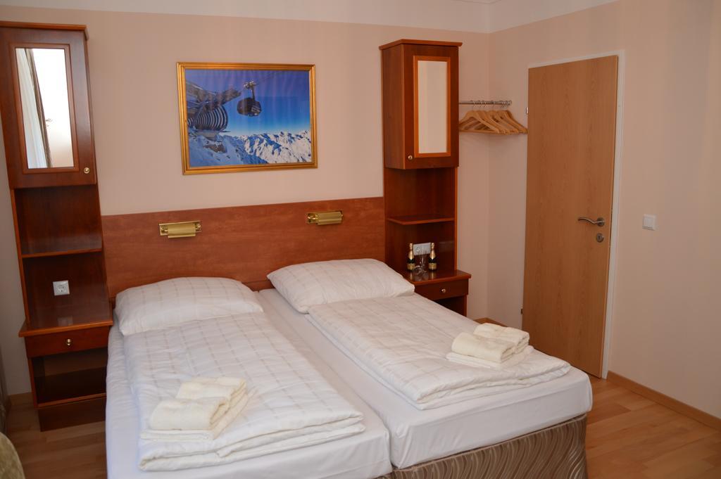 Private Room Pyrkerstraße Bad Hofgastein Rom bilde